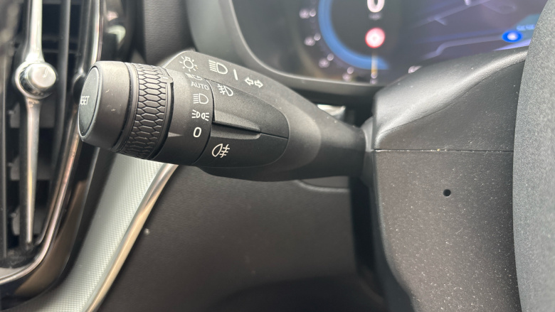 Volvo XC60 2.0 T6 [350] RC PHEV Plus Dark 5dr AWD Geartronic Estate